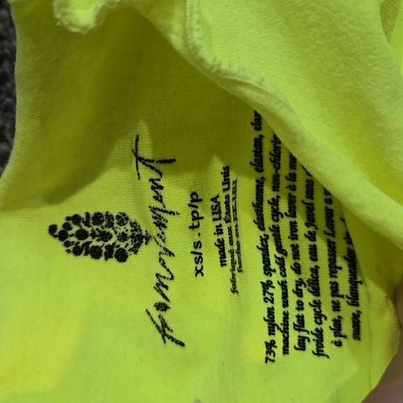 NWT Free People Karma Layer Neon Yellow Women's Crop Top highlighter  Sz XS/S - Picture 4 of 11